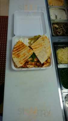 Cedar's Food Mart & Grill