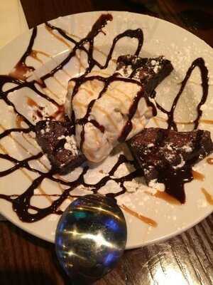 Tilted Kilt Pub & Eatery