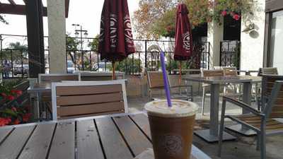 The Coffee Bean & Tea Leaf