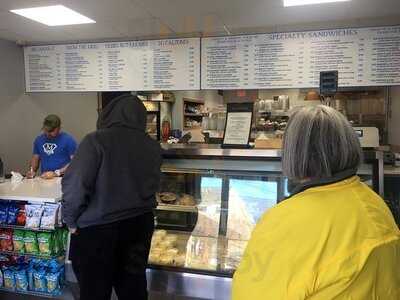 Marinello's Deli & Grill