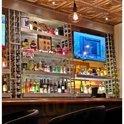 Benchmark Bar And Grill