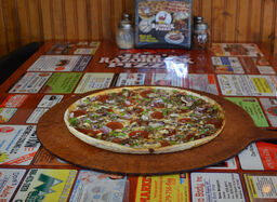 Ozzys Craft Pizza And Salads