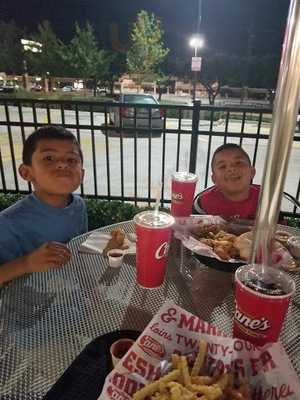 Raising Cane's Chicken Fingers