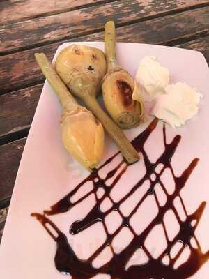 Merchants Pub & Plate