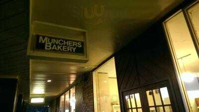 Munchers Bakery