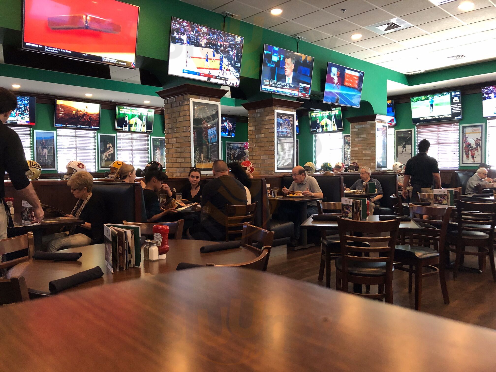 Duffy's Sports Grill