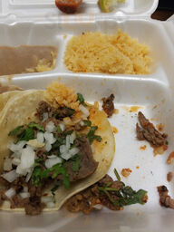 Los Compadres Taqueria