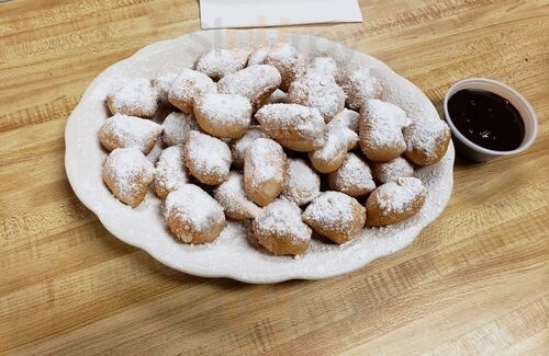 Fratelli Pizzeria & Cafe