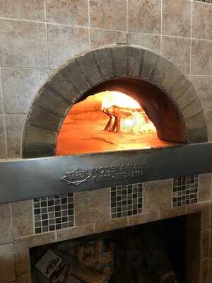 Napoletana Pizzeria