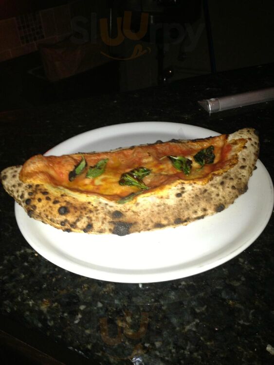 Napoletana Pizzeria