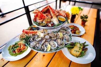 Mass St. Fish House & Raw Bar