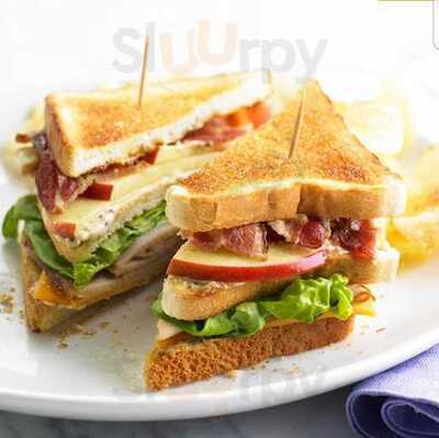 Flamin Pizza And Subs