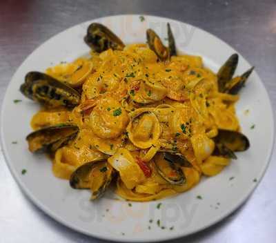 Flamin Pizza And Subs