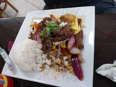 Barrunto Peruvian Restaurant