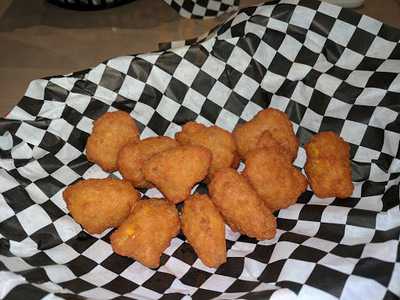 Boardwalk Fries And Burgers