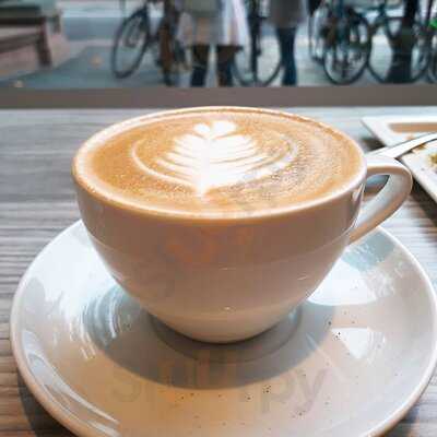 Alexander's Patisserie