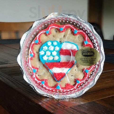 Eileen's Colossal Cookie