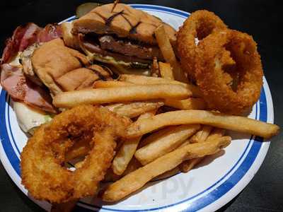 Johnny's Tavern West