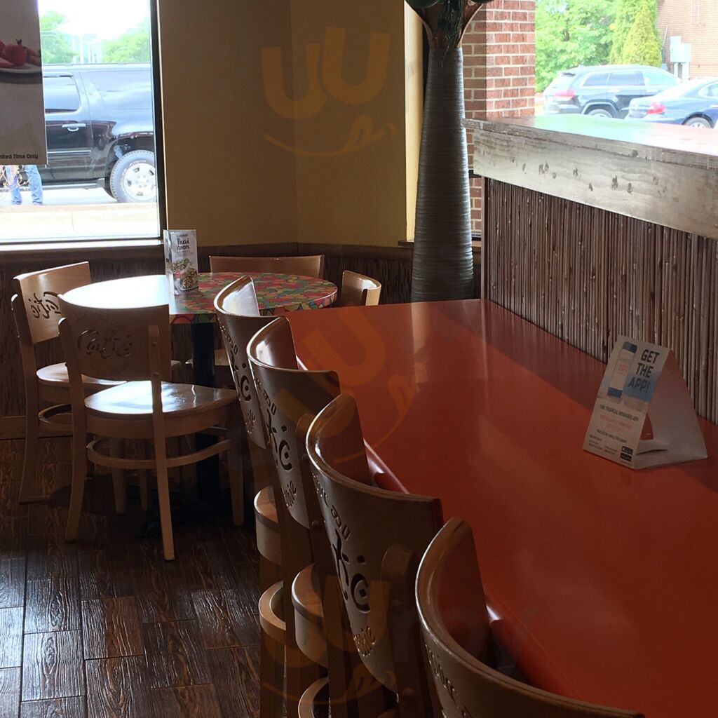 Tropical Smoothie Cafe