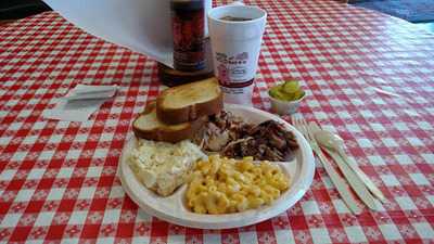 Hog Wild Pit Bar-b-q