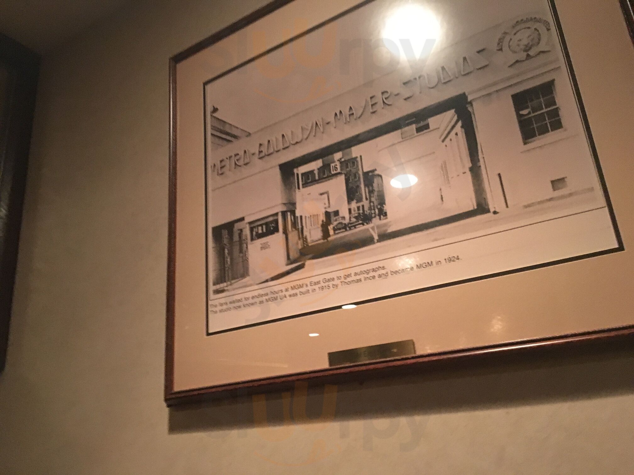 Petrelli's Steakhouse