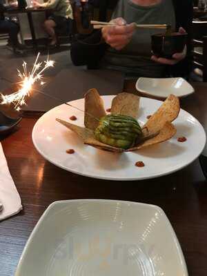 Mizu Sushi Bar & Grill