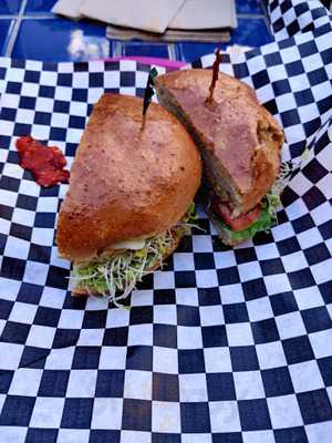 Plaza Deli