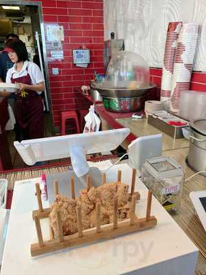 Shihlin Taiwan Street Snacks