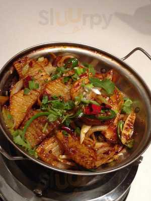 Triyyaki Noodle And Sushi Buffet