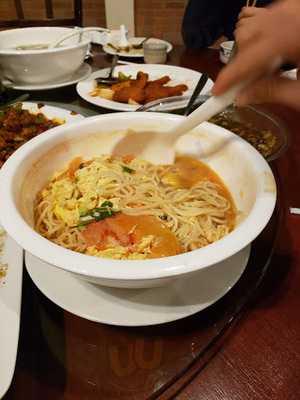 Triyyaki Noodle And Sushi Buffet