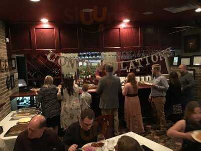 Moni's Pasta And Pizza