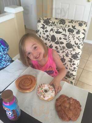 Granny's Donuts & Sandwiches