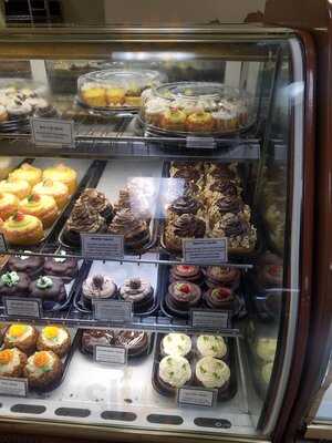 Moreno Bakery