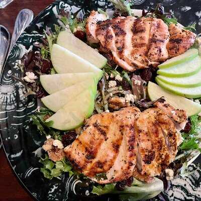 Jakes Old City Grill