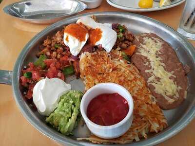 Elli's Great American Restaurant