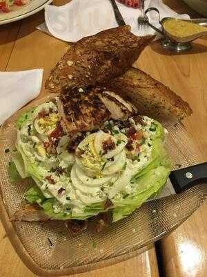 Elli's Great American Restaurant