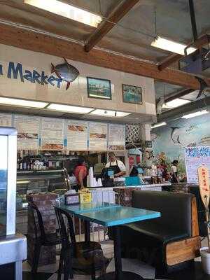 Hook Line & Sinker Seafood