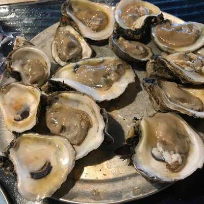 Full Moon Oyster Bar & Seafood Kitchen-concord