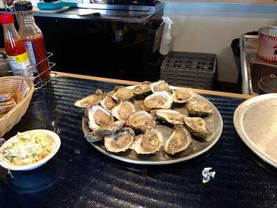 Full Moon Oyster Bar & Seafood Kitchen-concord