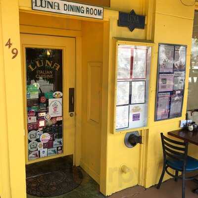 Luna Downtown Stuart