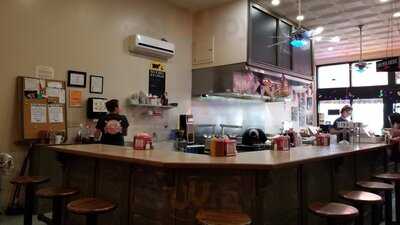 Bubbalu's Bodacious Burgers & Classy Dogs