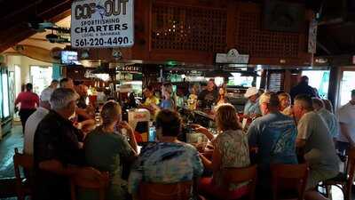 Shrimper's Grill & Raw Bar