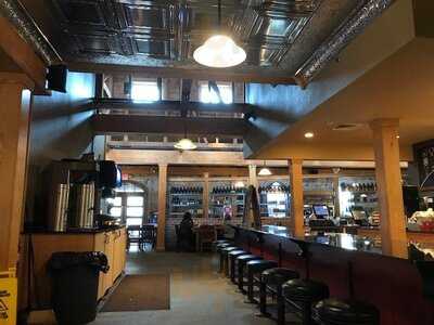 Winslow's Deli, Tavern And Market