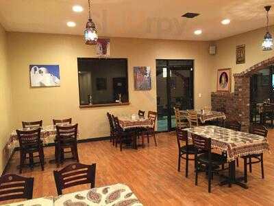 Zullee Mediterranean Grill - Yakima