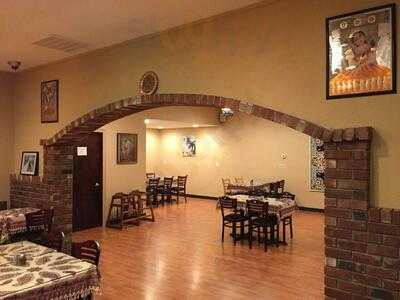 Zullee Mediterranean Grill - Yakima