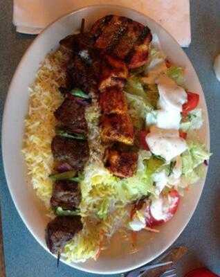 Zullee Mediterranean Grill - Yakima