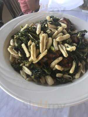 D'amelio's Italian Eatery