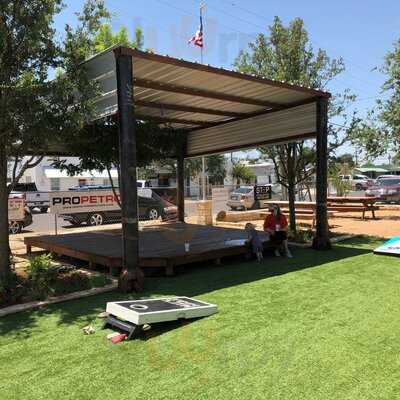 Mac's Bar-b-que & Catering