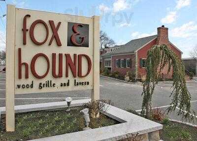 The Fox & Hound Wood Grille And Tavern