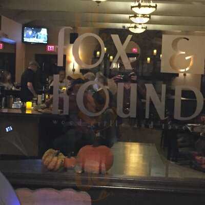 The Fox & Hound Wood Grille And Tavern
